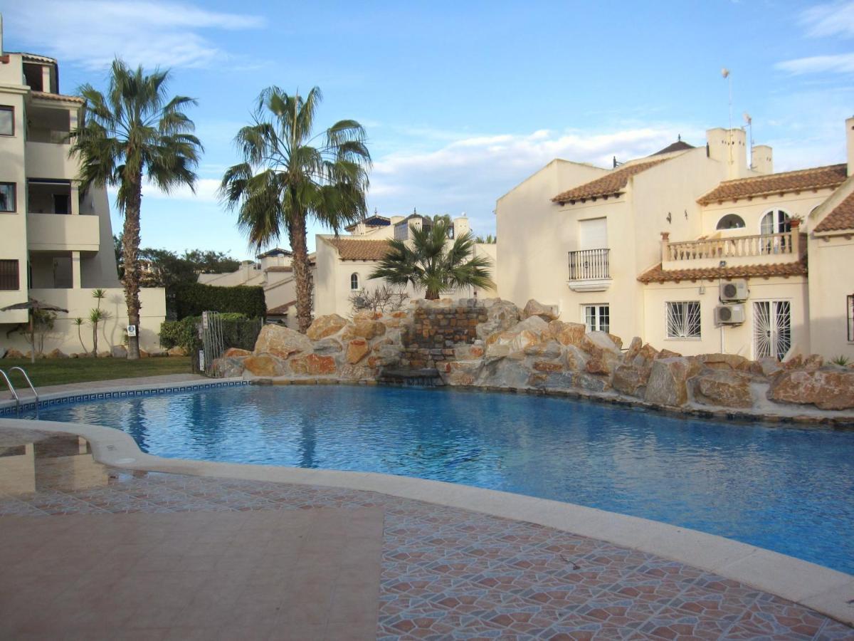Superbe Appartement Avec Piscine Dehesa de Campoamor  Dış mekan fotoğraf