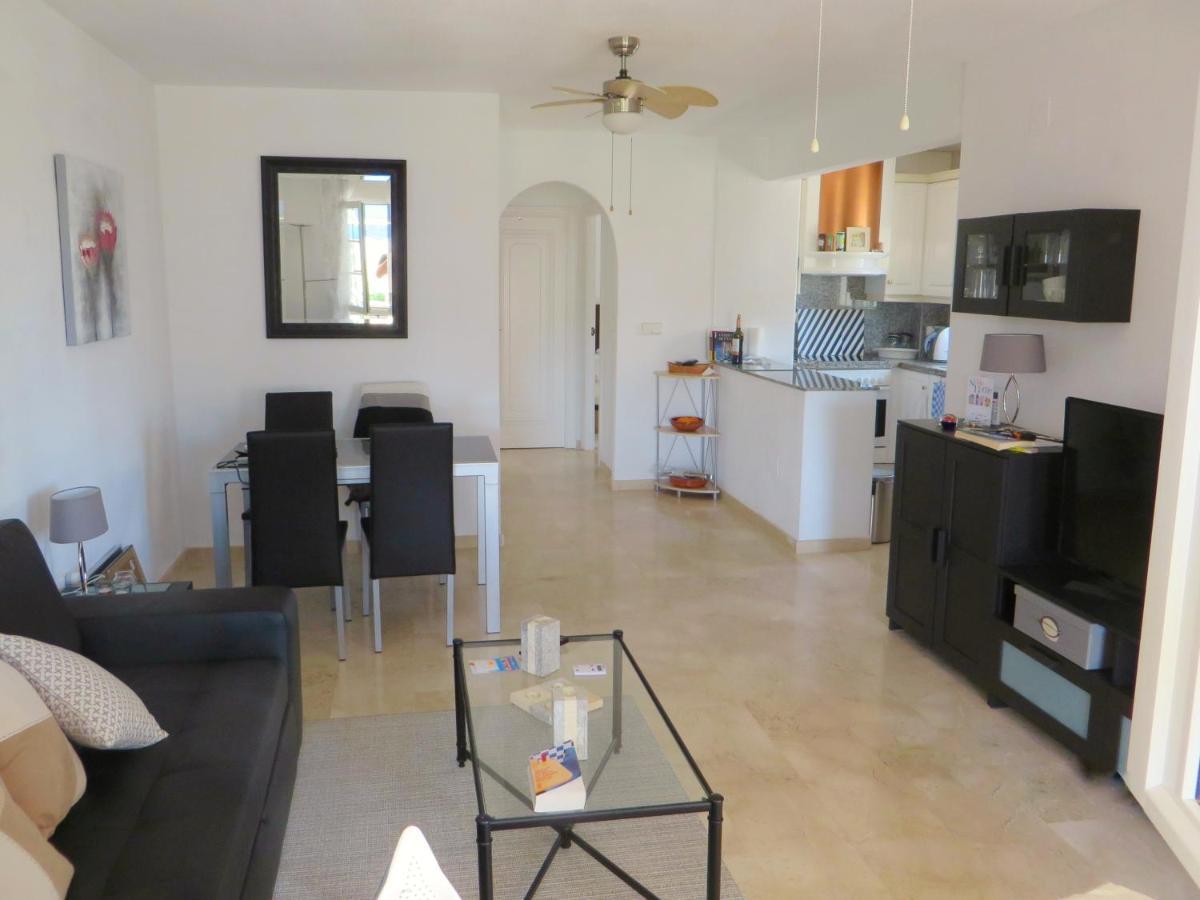 Superbe Appartement Avec Piscine Dehesa de Campoamor  Dış mekan fotoğraf